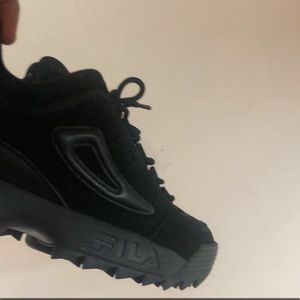 Fila Disruptor